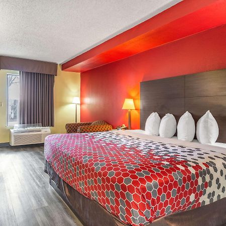 Econo Lodge & Suites Clarksville Luaran gambar