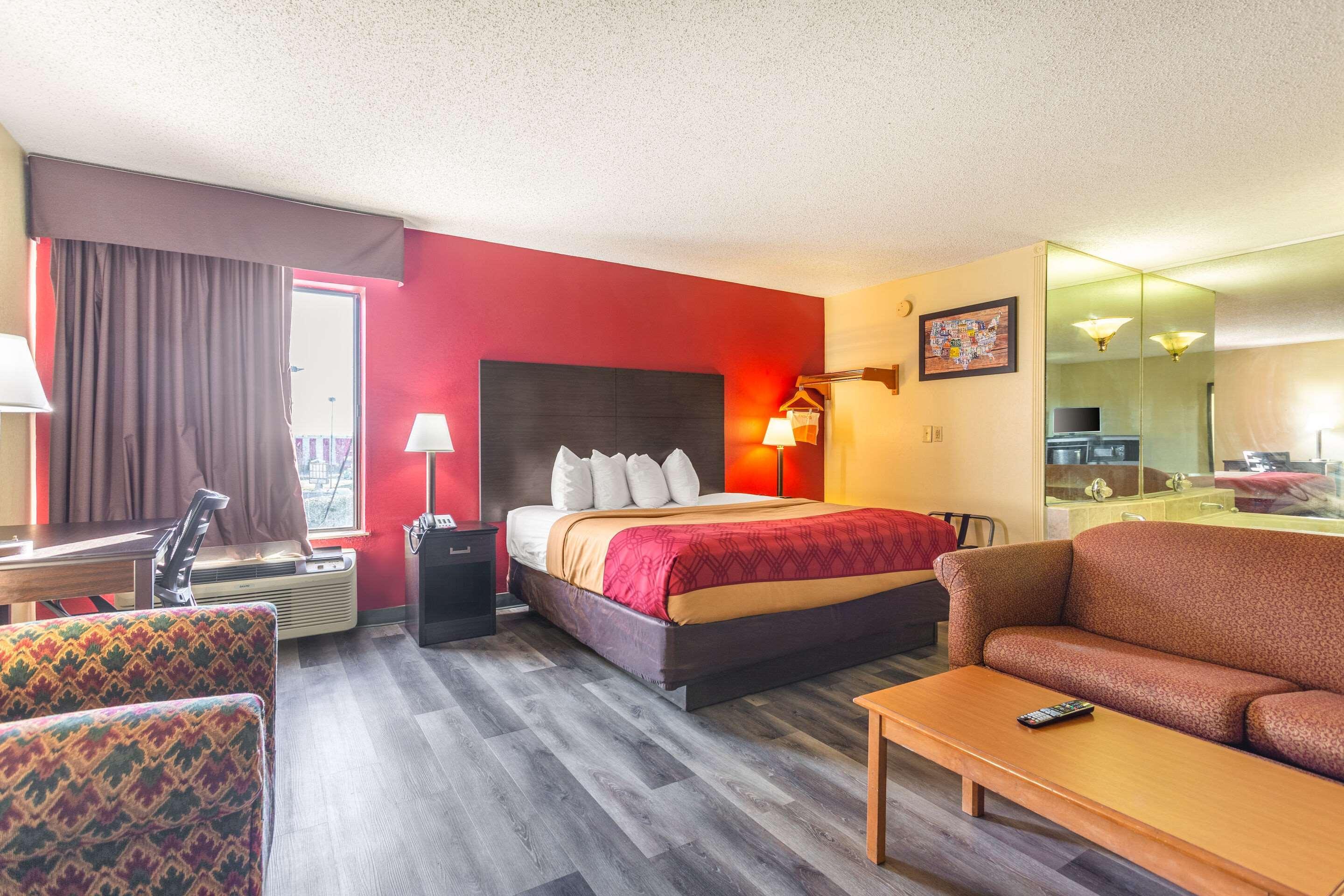 Econo Lodge & Suites Clarksville Luaran gambar