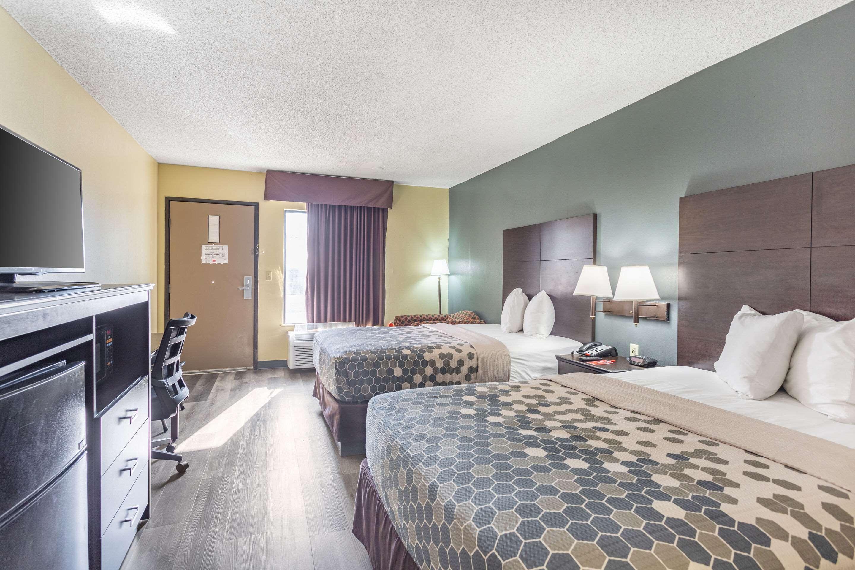 Econo Lodge & Suites Clarksville Luaran gambar