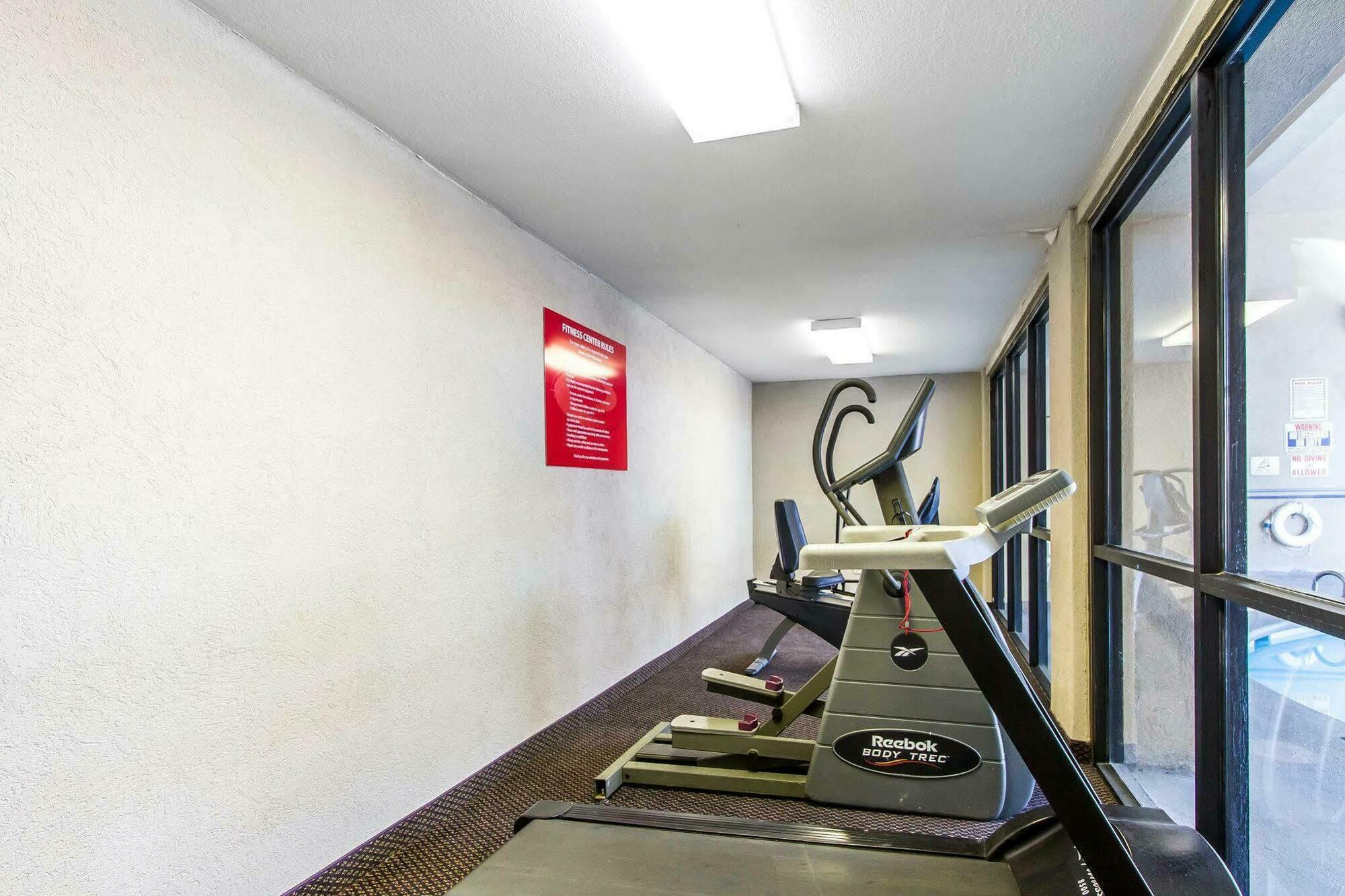 Econo Lodge & Suites Clarksville Luaran gambar